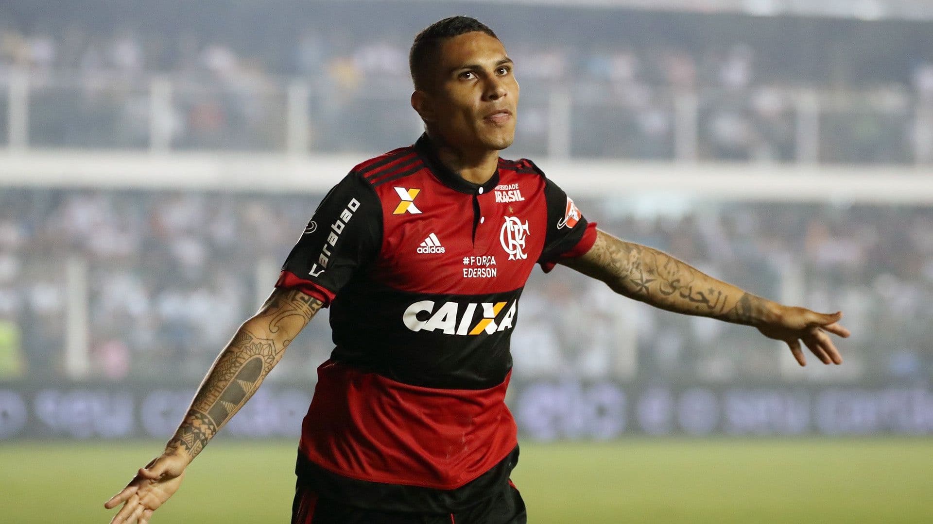 Guerrero teve passagem turbulenta pelo Flamengo em 2015 e 2018