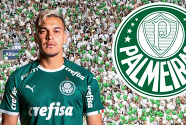 Gustavo Gómez com a camisa do Palmeiras