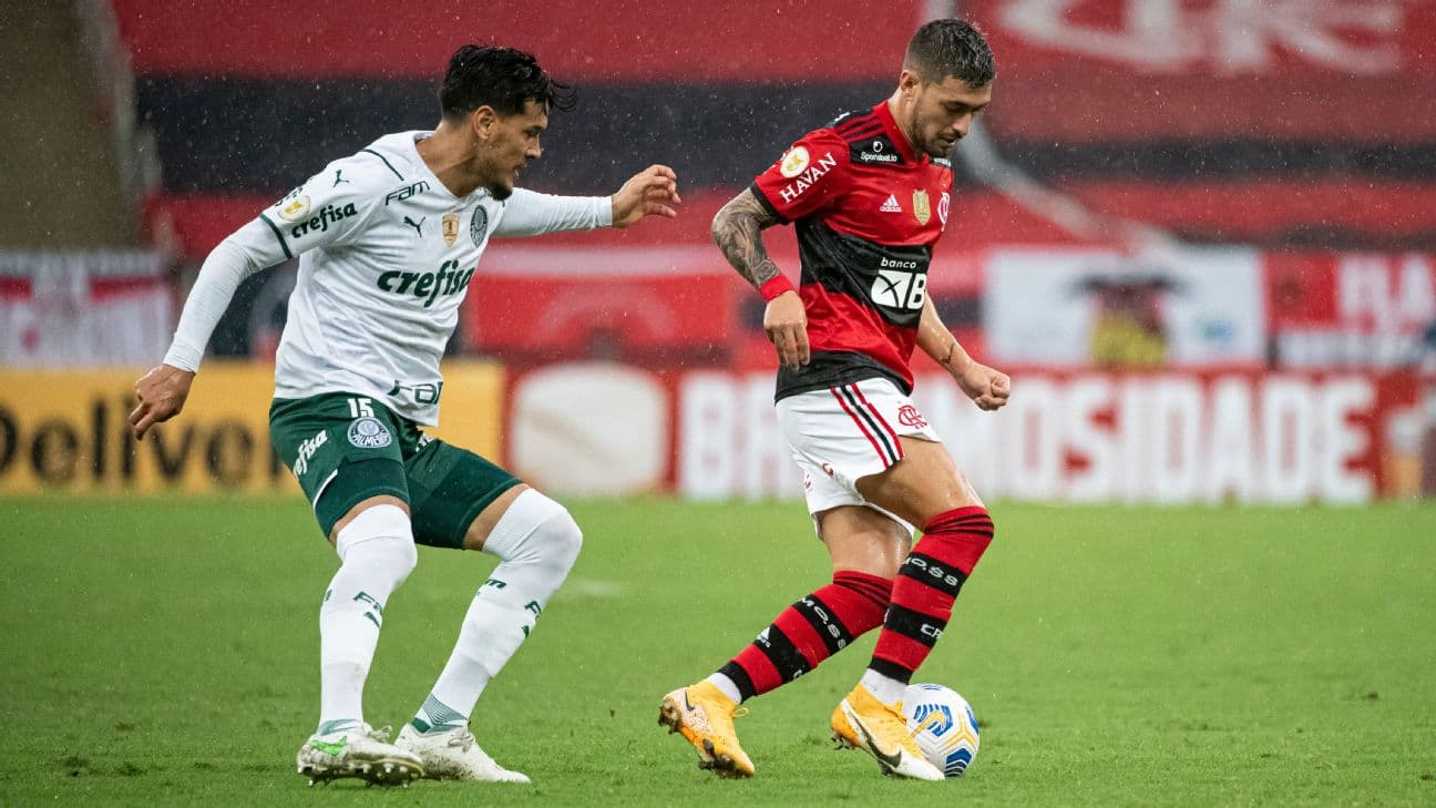 Gustavo Gómez manda recado ao Flamengo que tem vantagem no histórico recente de jogos diante do Palmeiras