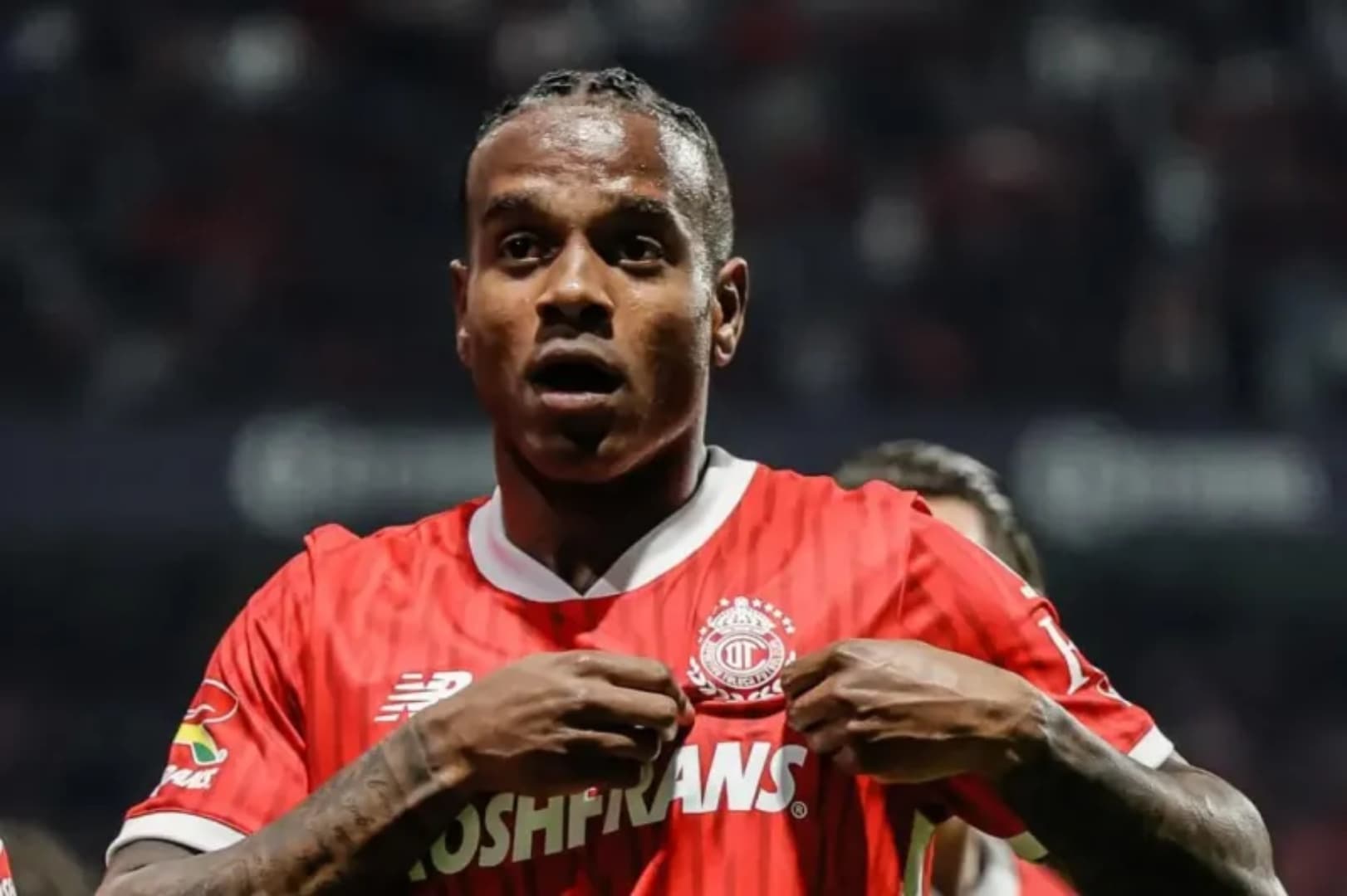 Helinho em ação pelo Toluca. Foto: Instagram / Helinho