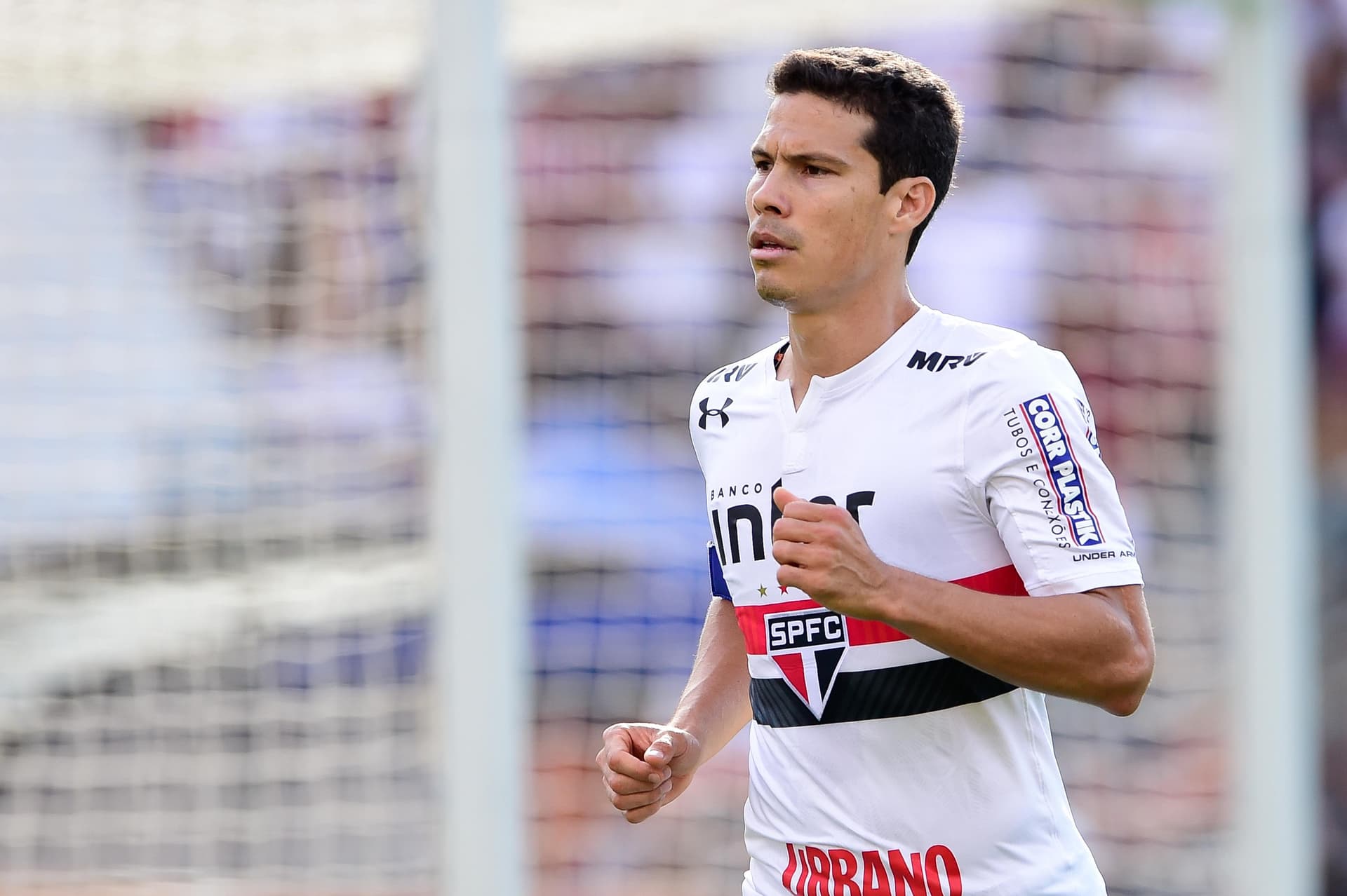Hernanes revelou bastidores após saída do São Paulo