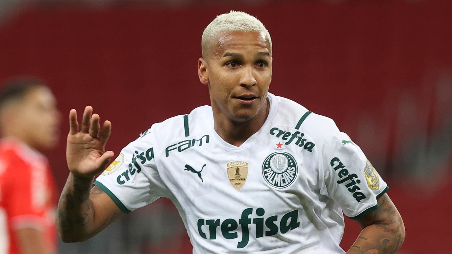 Herói da Libertadores é pivô de dívida milionária do Palmeiras com patrocinador
