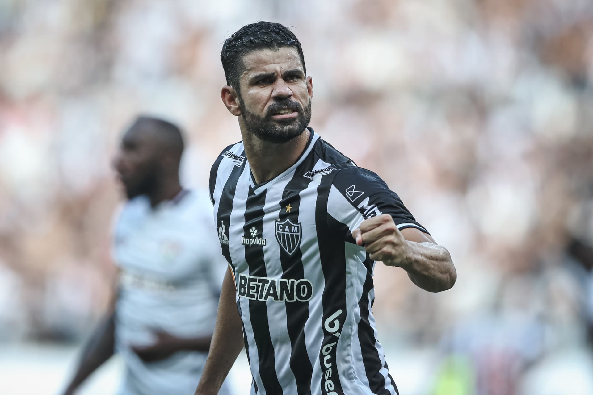Hispano-brasileiro teve passagem apagada pelo Galo