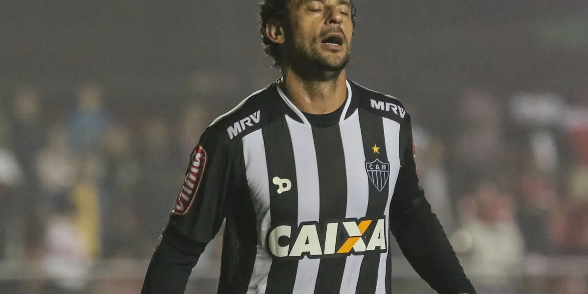 Hoje no Fluminense, jogador tem dívida milionária com o clube mineiro