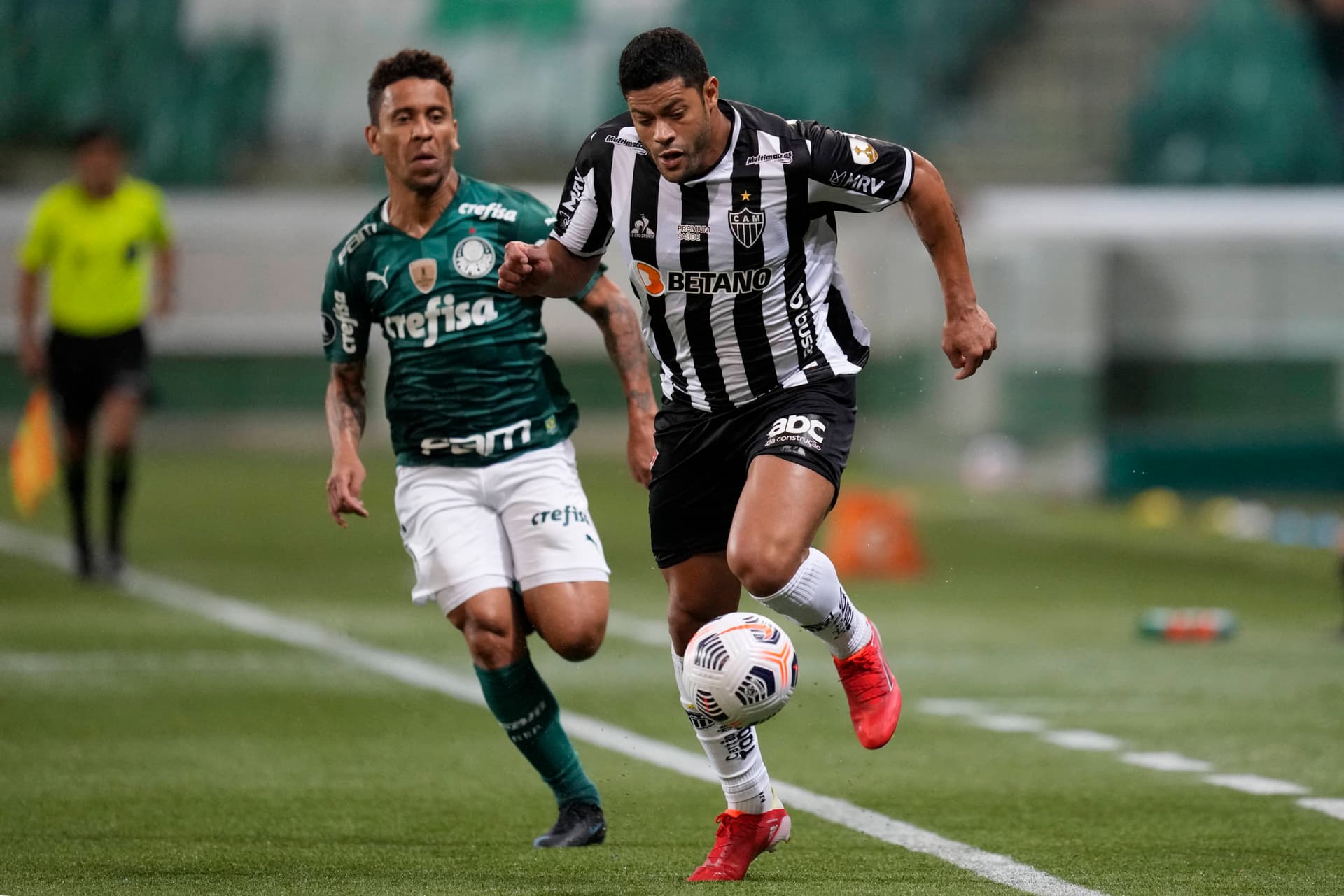 Hulk desabafou pela primeira vez após eliminação da Copa Libertadores e deu opinião polêmica sobre gol do Palmeiras