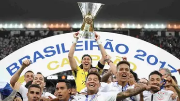 Ídolo do Corinthians agora pode ser rival