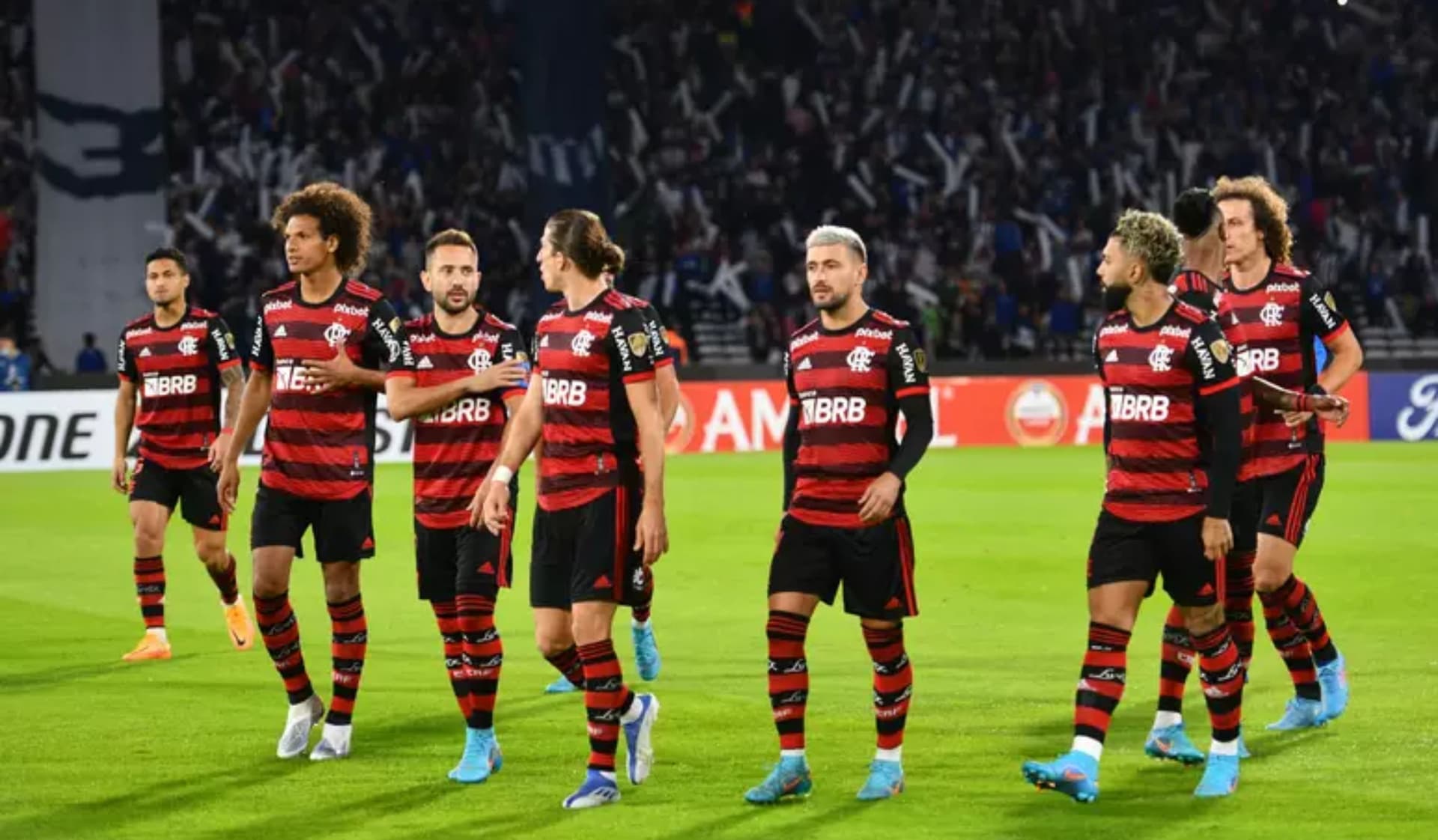 Investidor planeja pagar valor absurdo pelo Flamengo