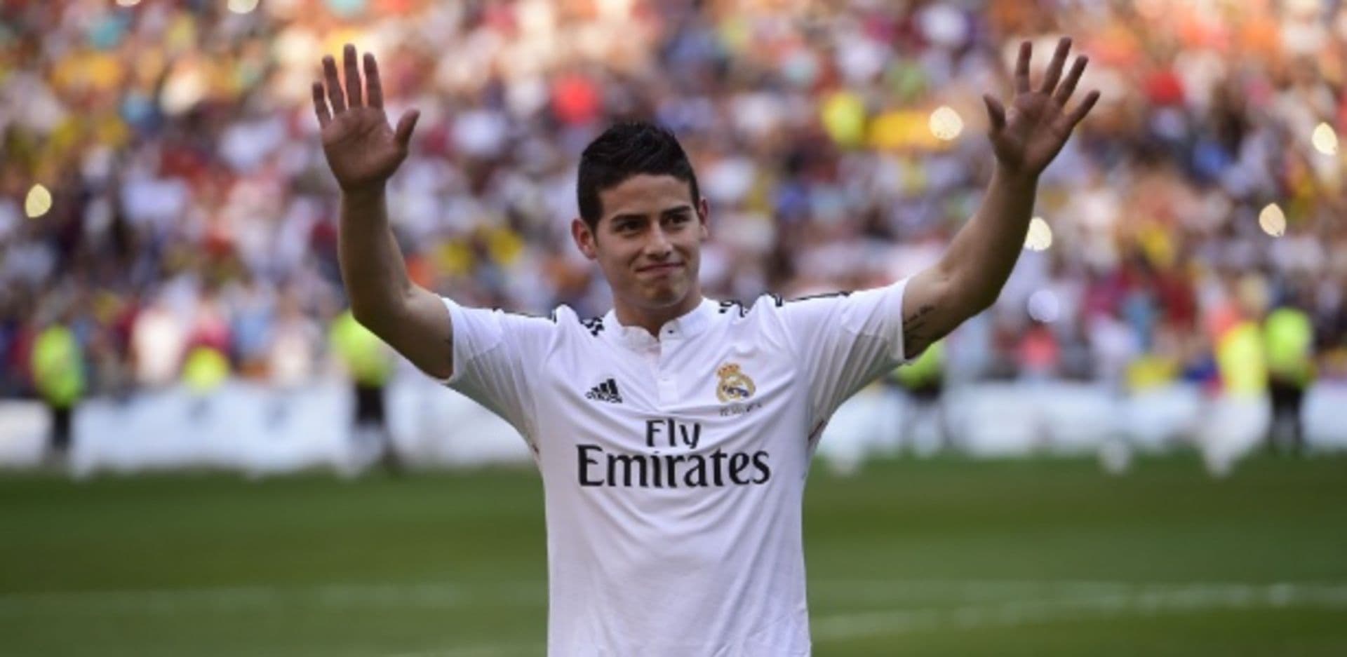 James Rodríguez é um craque colombiano que ficou mundialmente conhecido por ter feito o gol mais bonito da Copa do Mundo de 2014, no Brasil