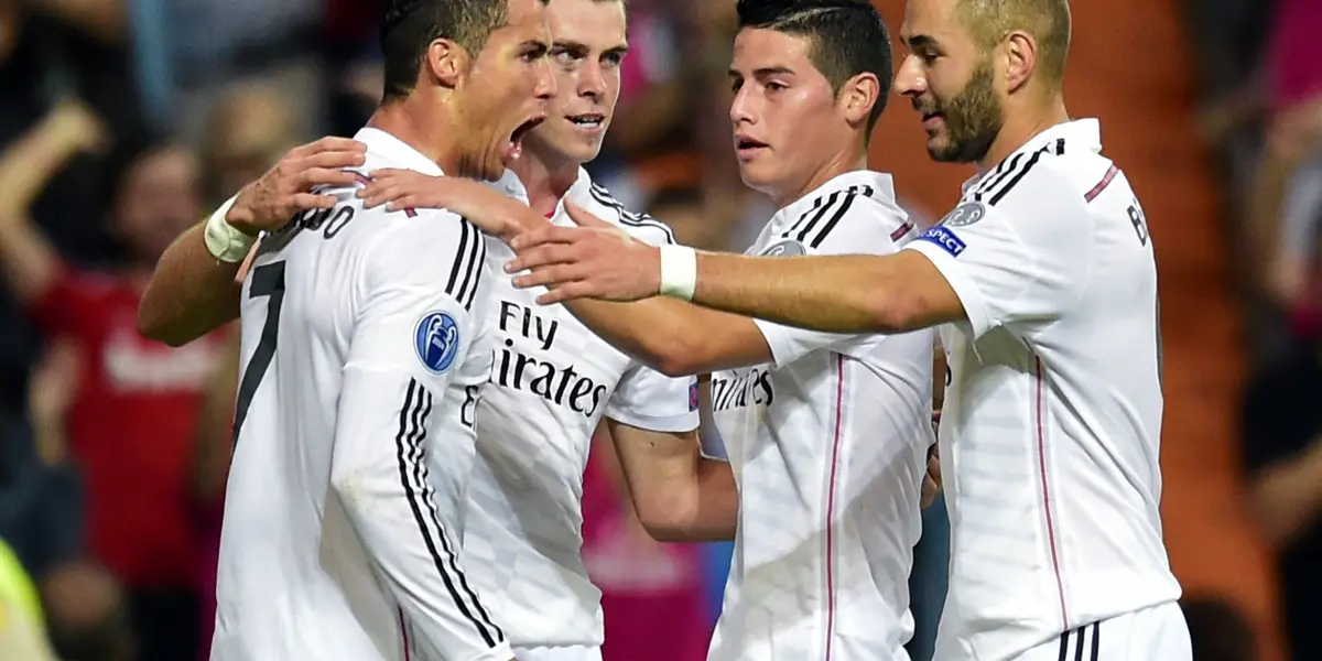 James Rodríguez rescindiu o seu contrato com o Olympiacos, da Grécia