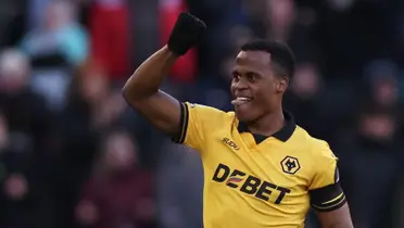 Jhon Arias marca contra o West Ham e comemora seu primeiro gol com a camisa do Wolverhampton na temporada — Foto: David Klein/Reuters