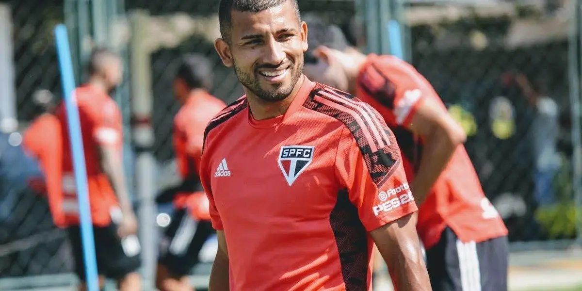 Joao Rojas pede fortuna incalculável ao São Paulo