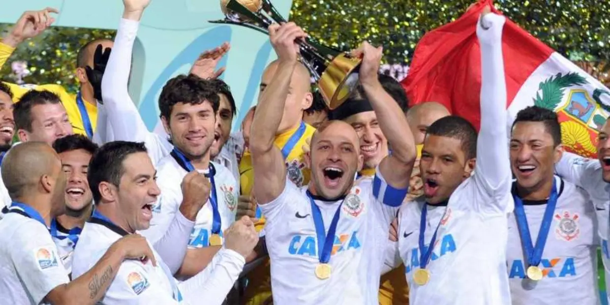 Jogador ainda teve passagem pela Seleção e disputou duas Copas do Mundo