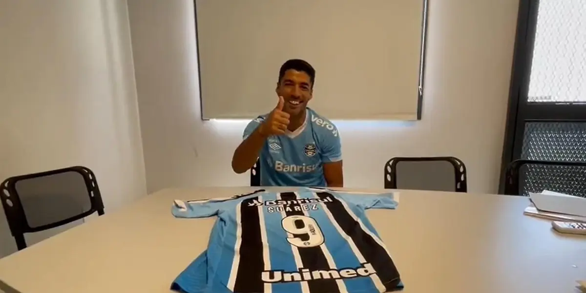 Jogador assinou com a equipe gaúcha e já foi anunciado