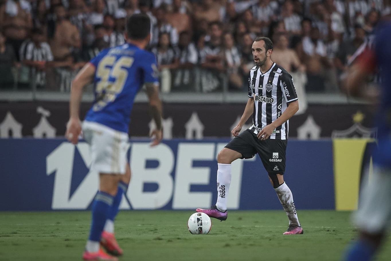 Jogador chamou atenção da diretoria do clube paulista