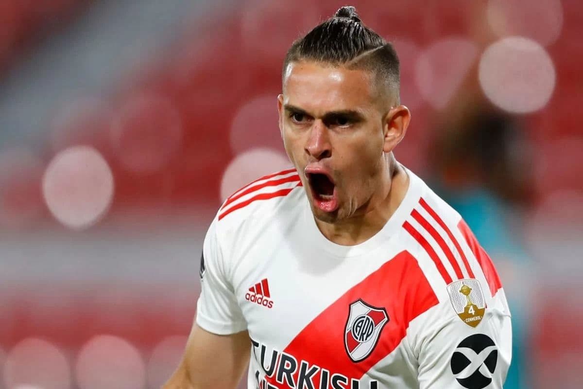 Jogador colombiano pode chegar em breve, mas outro está de saida