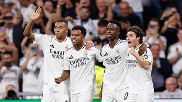 Jogador com passagem pelo Real Madrid está de saída do seu clube atual