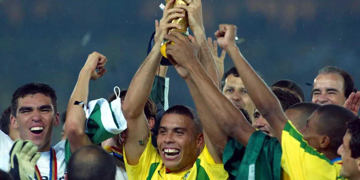 Jogador conquistou o mundo pela seleção e por clubes