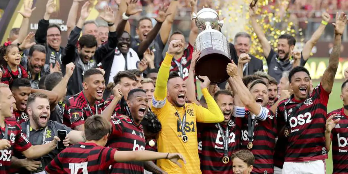 Jogador dá saudade nos rubro-negros até hoje e pode reencontrar seu antigo técnico na Europa