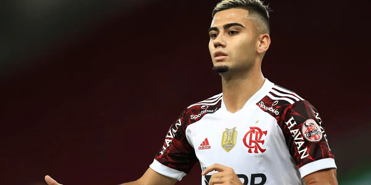 Jogador deseja permanecer no Flamengo, apesar de falha na final da Libertadores