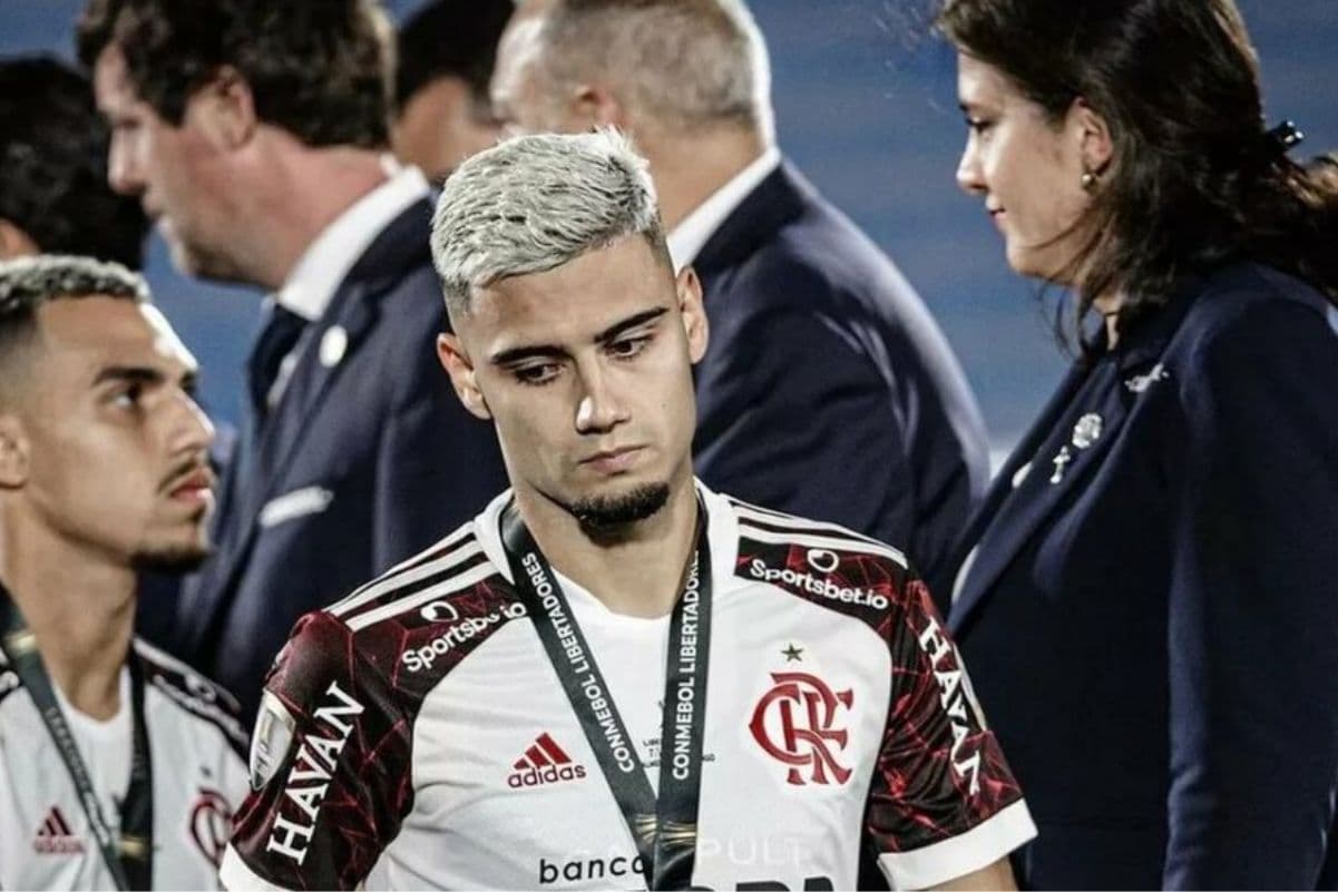 Jogador deve chegar da Europa para substituir Andreas Pereira