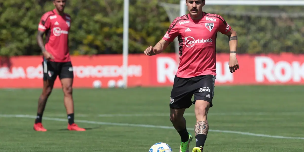 Jogador deve fazer sua estreia no Morumbi, neste domingo (19)