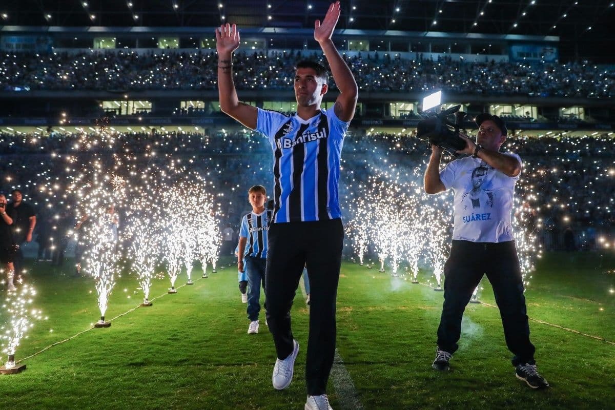 Jogador deve receber notícia ruim do técnico Renato Gaúcho