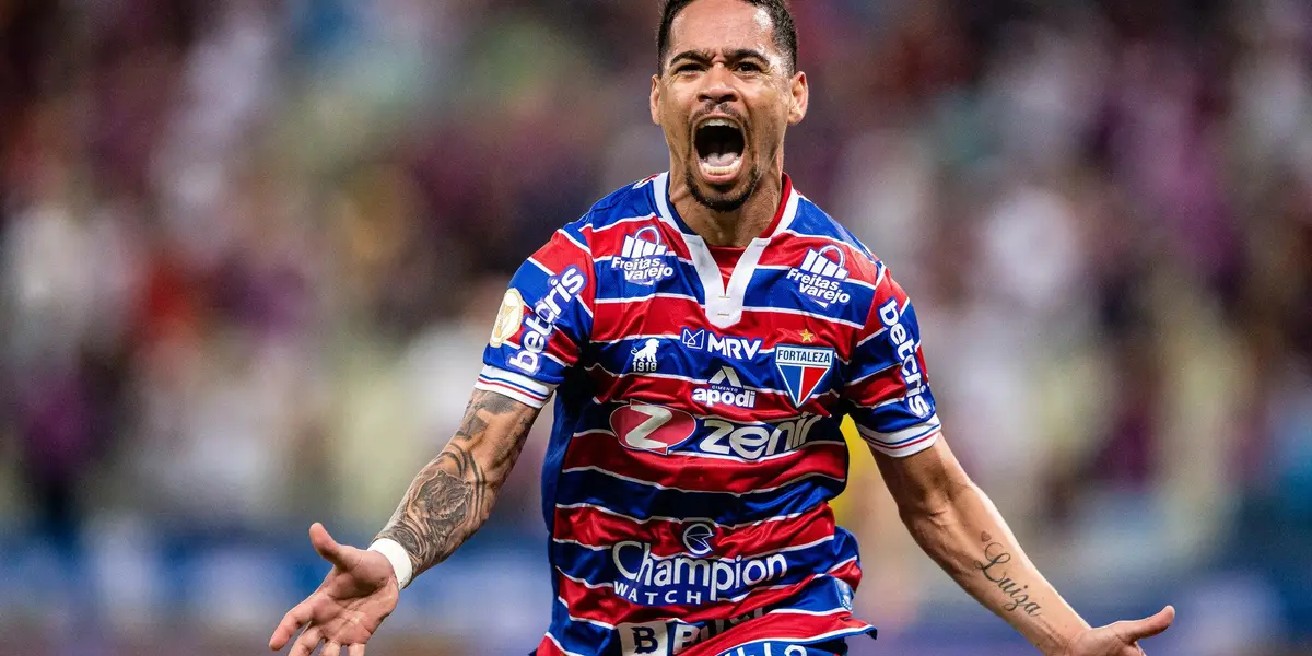 Jogador disputou a Libertadores pelo Leão do Pici e quer ganhar destaque na equipe