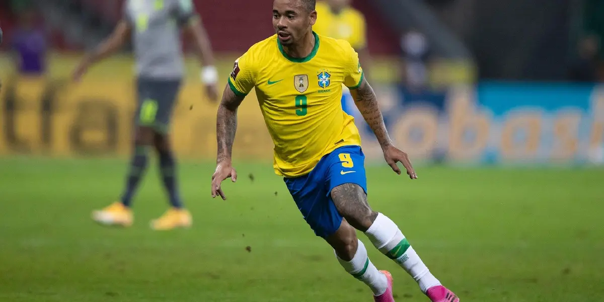Jogador do Manchester City lembrou da decisão da Liberatdorers e afirmou que irá torcer para o Palmeiras 