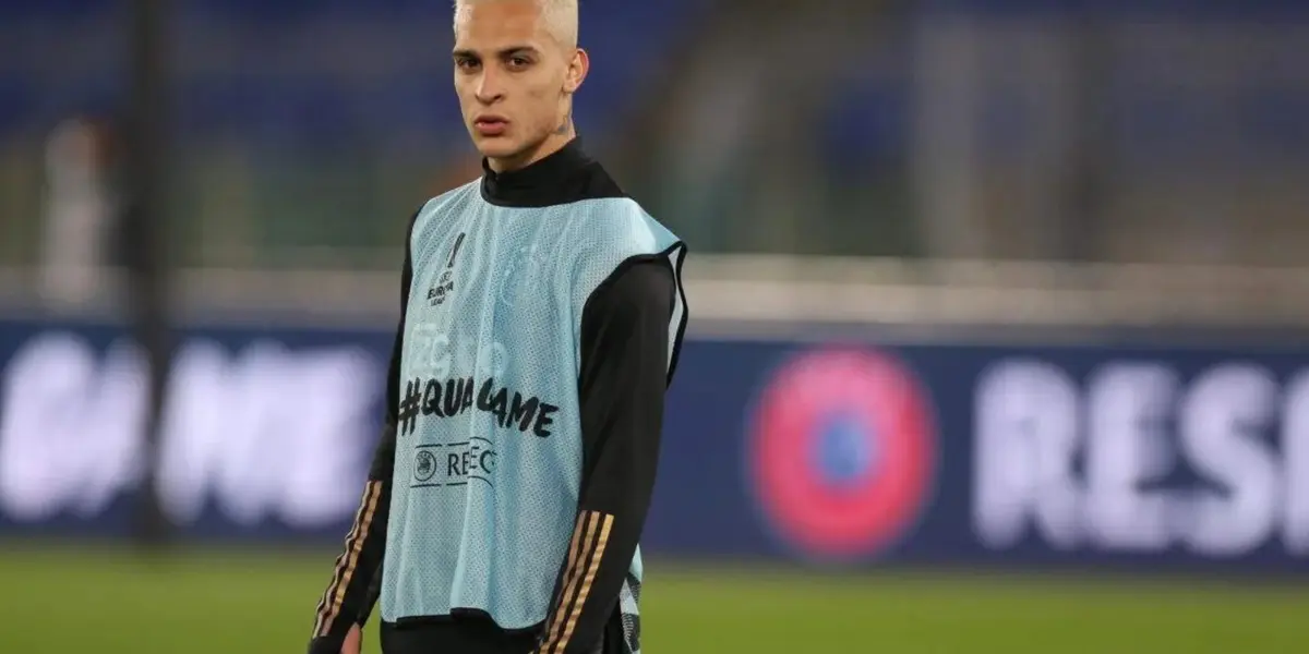 Jogador do Manchester United precisará se defender de acusações de agressão