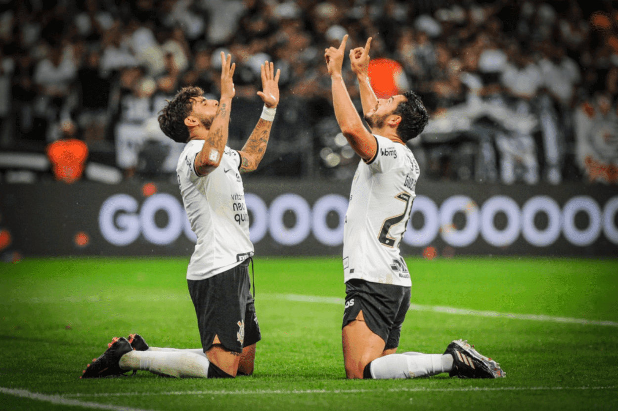 Jogador do Timão teve atuação apagada na derrota para o Atlético-MG por 2 a 0