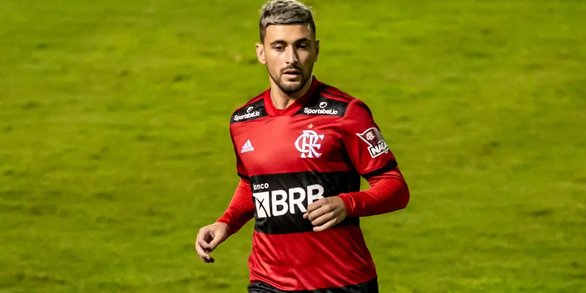 Jogador e clube e buscam renovaçao desde o 2020