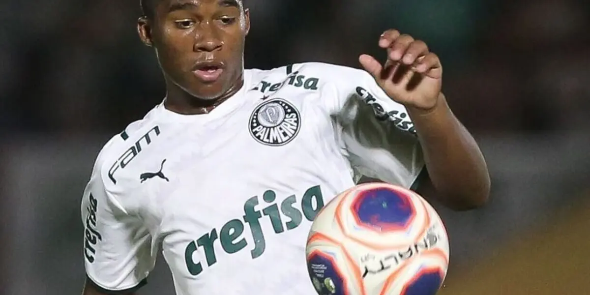 Jogador é visto como uma grande revelação do clube gaúcho