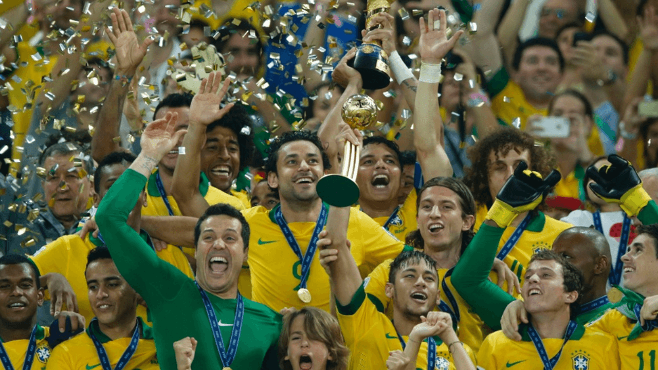 Jogador espera por novas chances na Seleção Brasileira após saída de Tite do comando