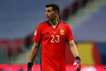 Jogador estava entre aqueles que não poderiam ter ido à partida, segundo a Anvisa