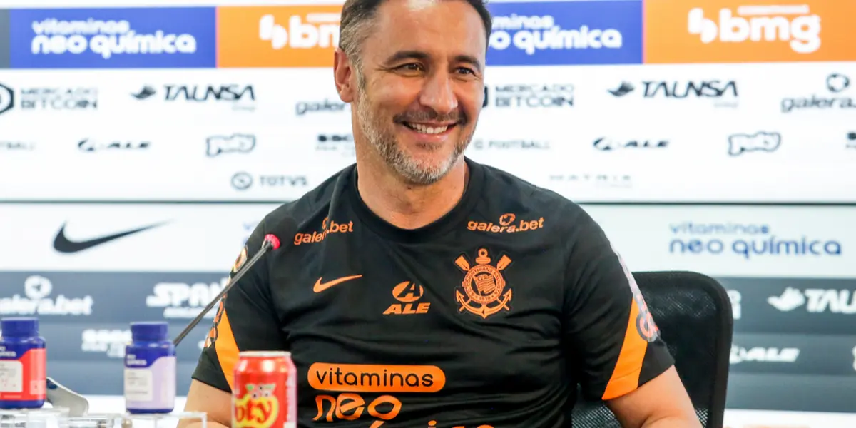 Jogador estava entre os dispensáveis, mas chegada do português pode mudar seu futuro no clube