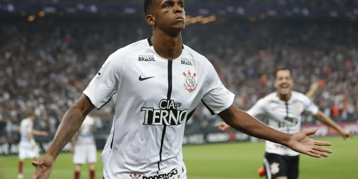 Jogador fez o terceiro gol do Timão na vitória sobre o Bahia, mas não escondeu chateação