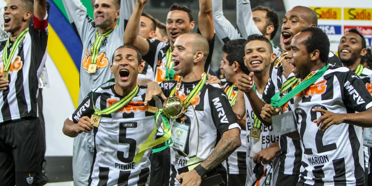 Jogador fez parte de conquistas como a Libertadores em 2013 e a Copa do Brasil em 2014