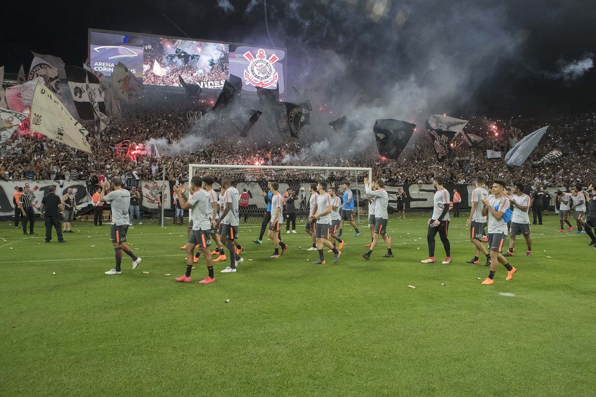 Jogador ficou no CT fazendo outras atividades