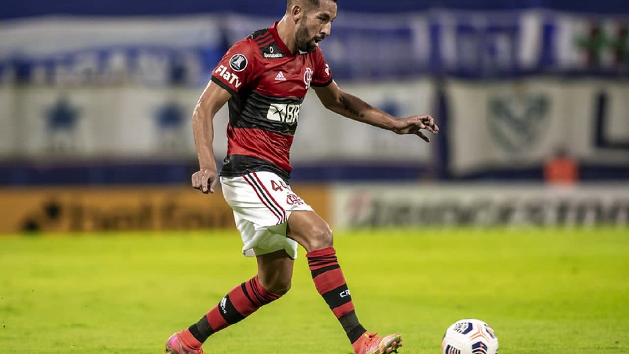 Jogador foi até campeão da Libertadores