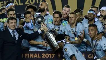 Jogador foi campeão com a camisa do Grêmio