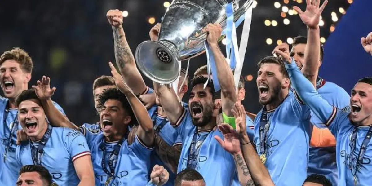 Jogador foi campeão com o Manchester City l