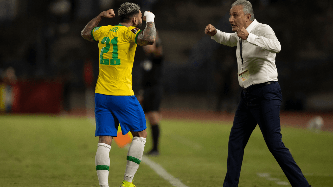 Jogador foi elogiado contra a Suíça, mas fez péssima partida contra Camarões
