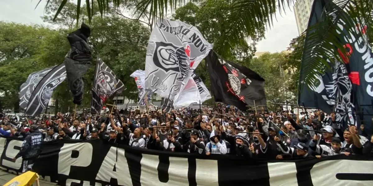 Jogador foi muito criticado por parte da torcida alvinegra