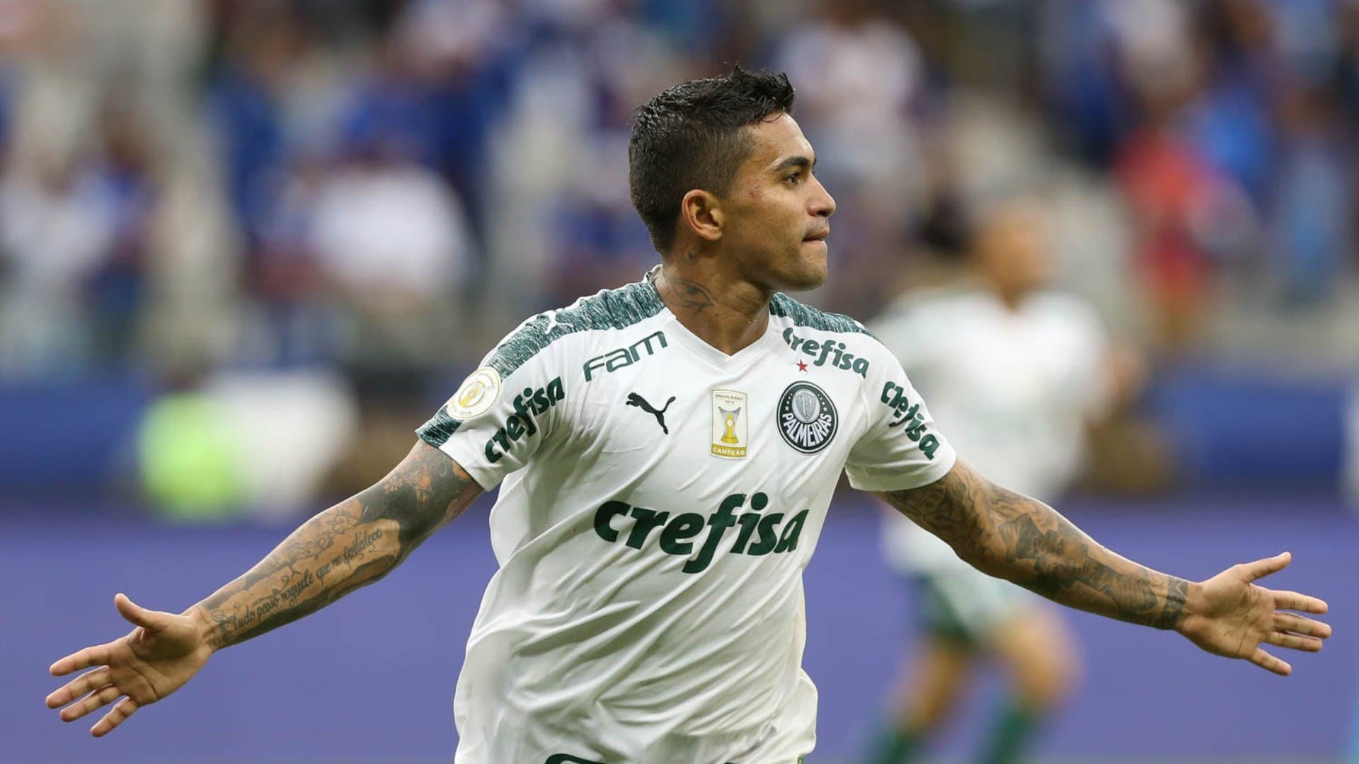 Jogador foi o carrasco do Galo e do Tricolor e agora quer ser do Mengão também