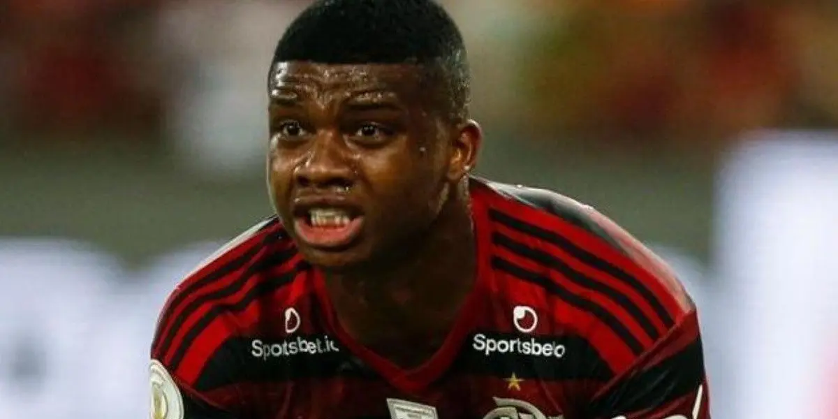 Jogador foi rejeitado por Rogério Ceni no Mengão para 2021