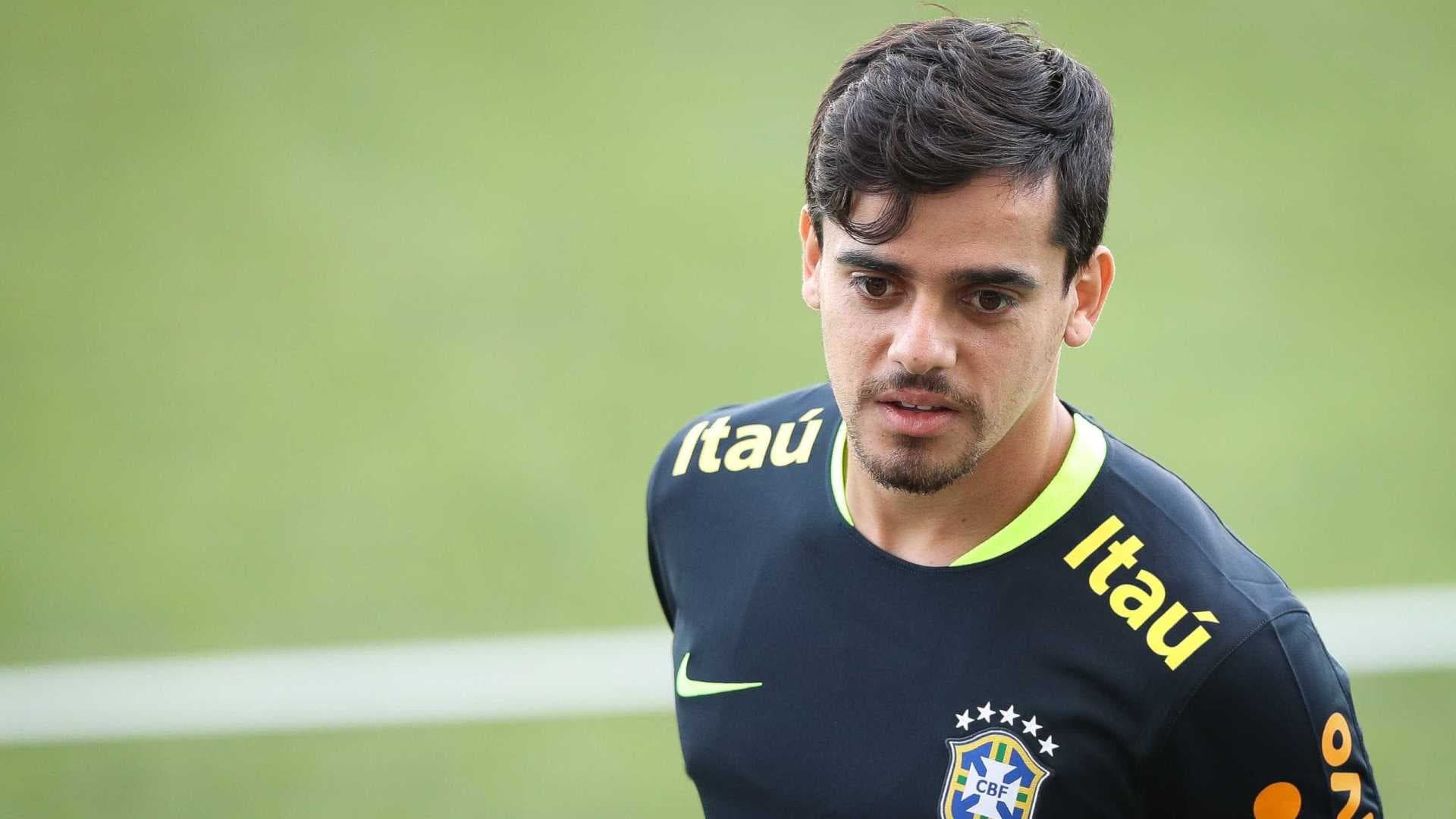 Jogador foi titular da Seleção Brasileira na última Copa do Mundo