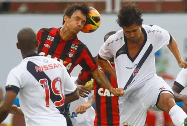 Jogador foi um dos que ficaram marcados na campanha do rebaixamento em 2013