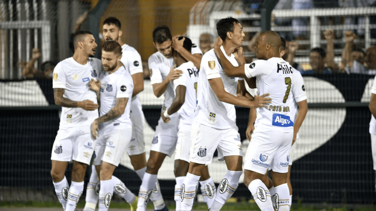 Jogador foi um pedido do técnico, mas não conseguiu render o esperado