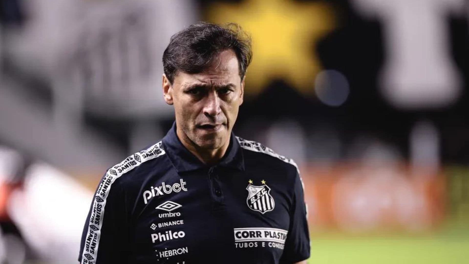 Jogador foi uma das indicações de Fabián Bustos para o Santos mas acabou não dando certo