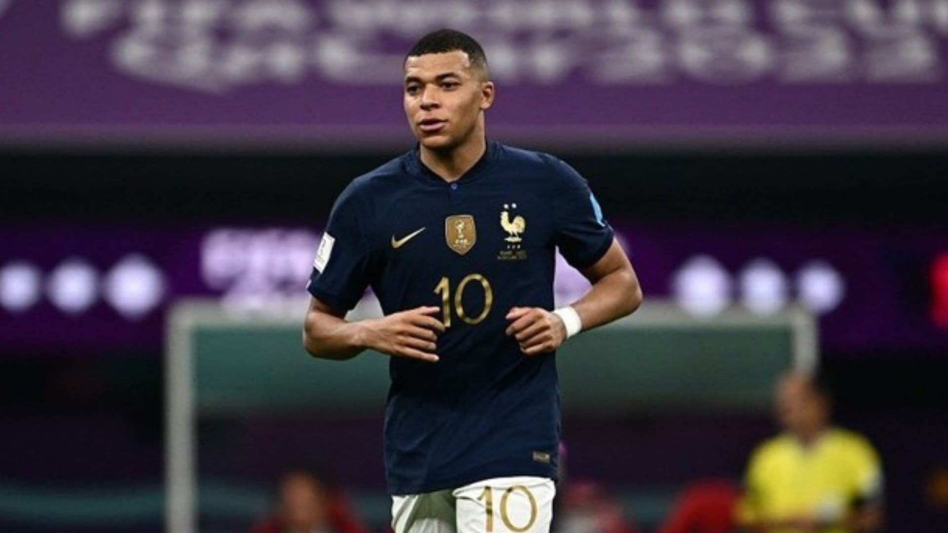 Jogador francês teve atitude diferente da maioria dos atletas que disputaram Copa do Mundo